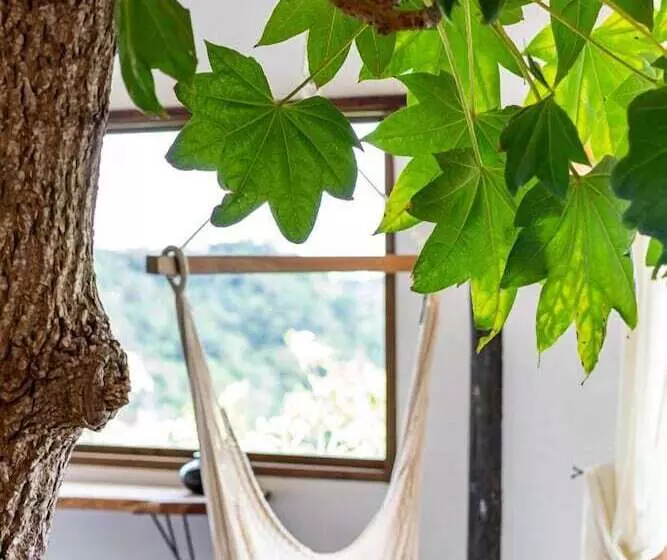 Tree House Hotel Morinosubako