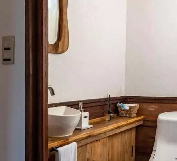 Tree House Hotel Morinosubako