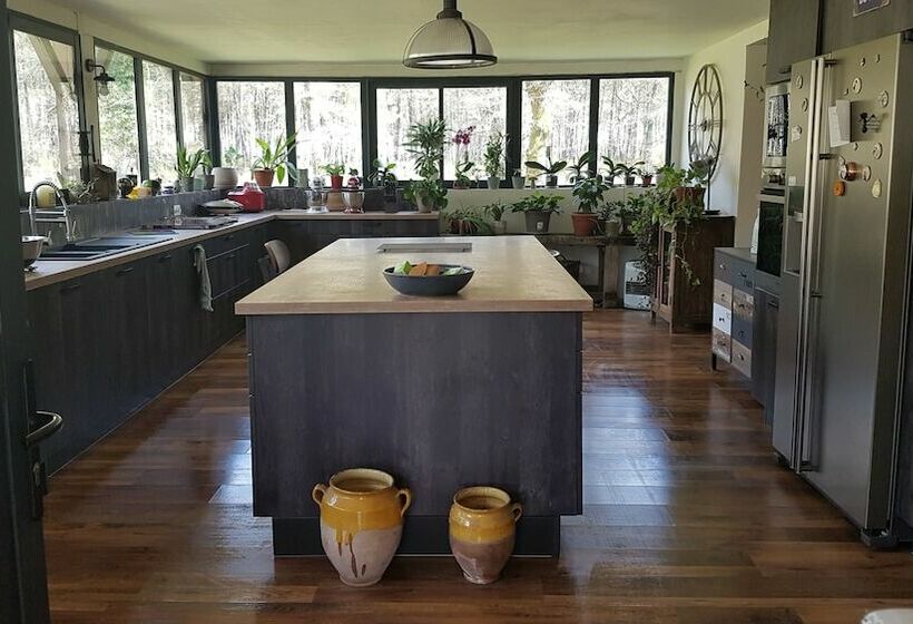 Пансион Chambres D Hôtes Chez Jalaine