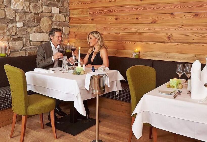 Alpeinernature Resort Tirol