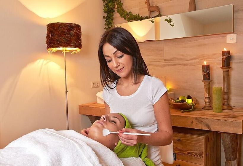 Alpeinernature Resort Tirol