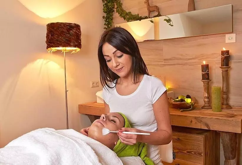 Alpeinernature Resort Tirol