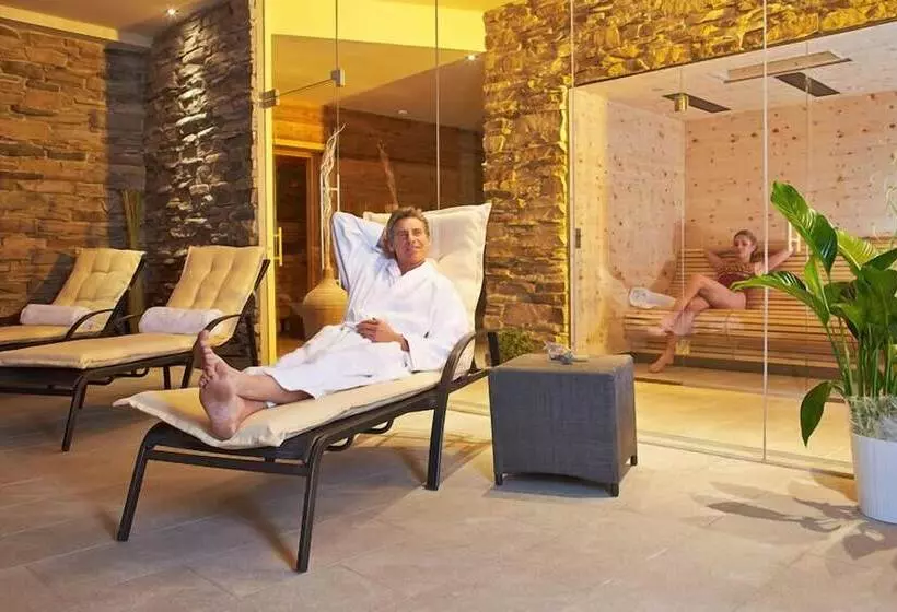 Alpeinernature Resort Tirol