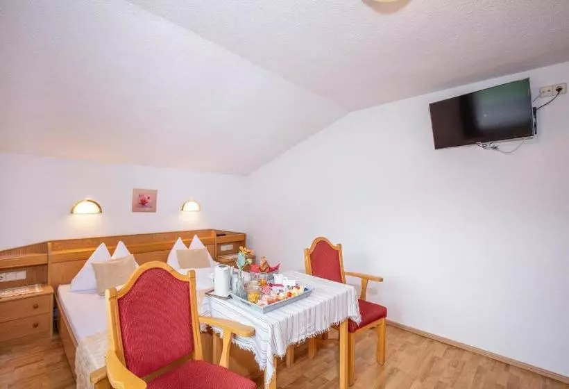 Bed and Breakfast Haus Hugo