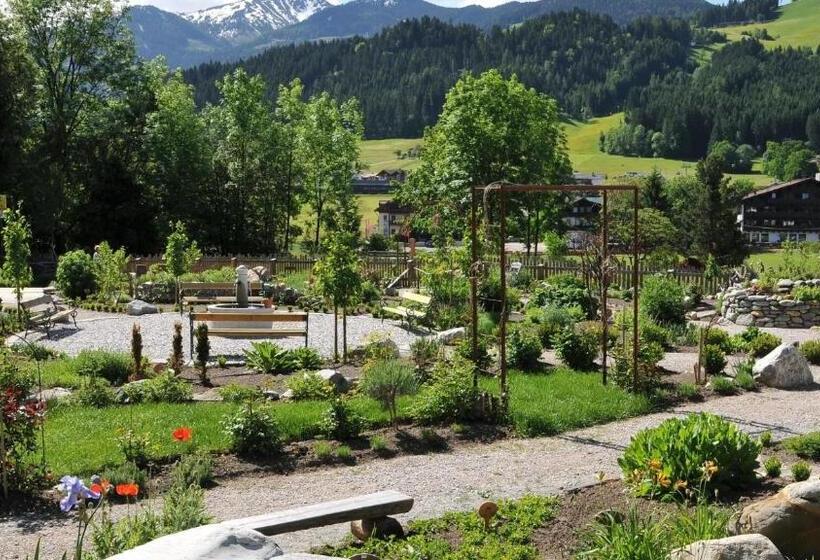 Bed and Breakfast Pension Alpina