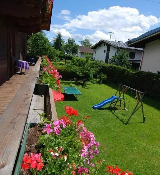 ベッドアンドブレックファースト Brixana