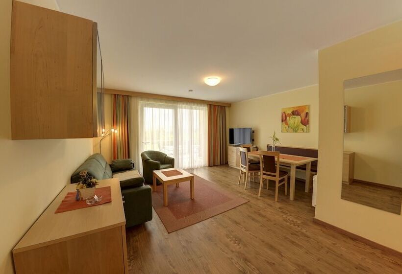 مبيت وإفطار Seepark Drobollach