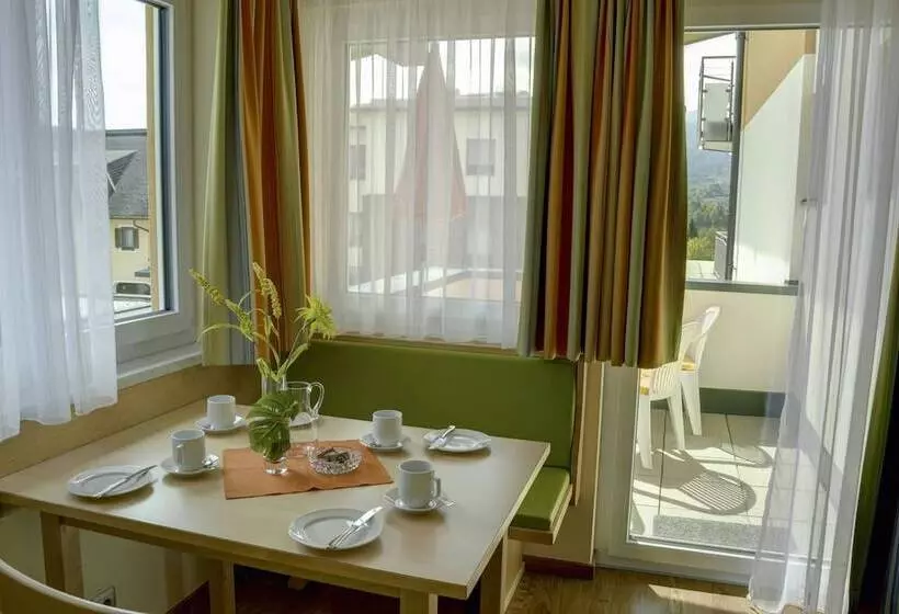 Bed and Breakfast Seepark Drobollach