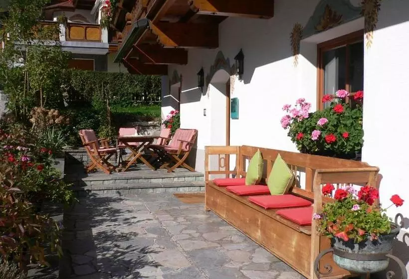Bed and Breakfast Sportpension Elisabeth