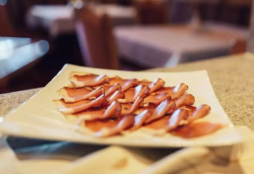 ホテル Alpen Royal