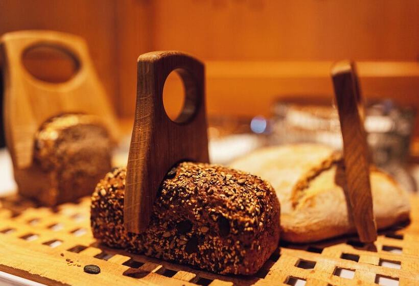 ホテル Alpen Royal