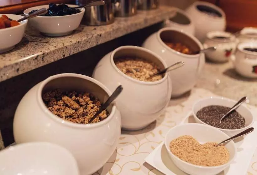 ホテル Alpen Royal