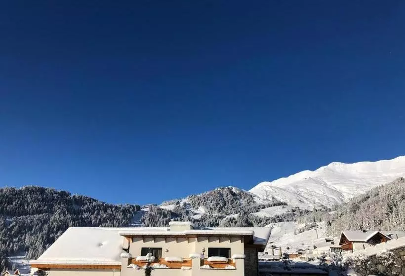 هتل Garni Alpendiamant