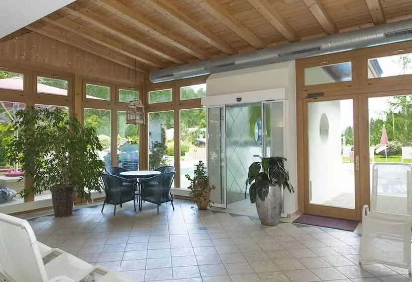 ホテル Ferienappartements Landhof