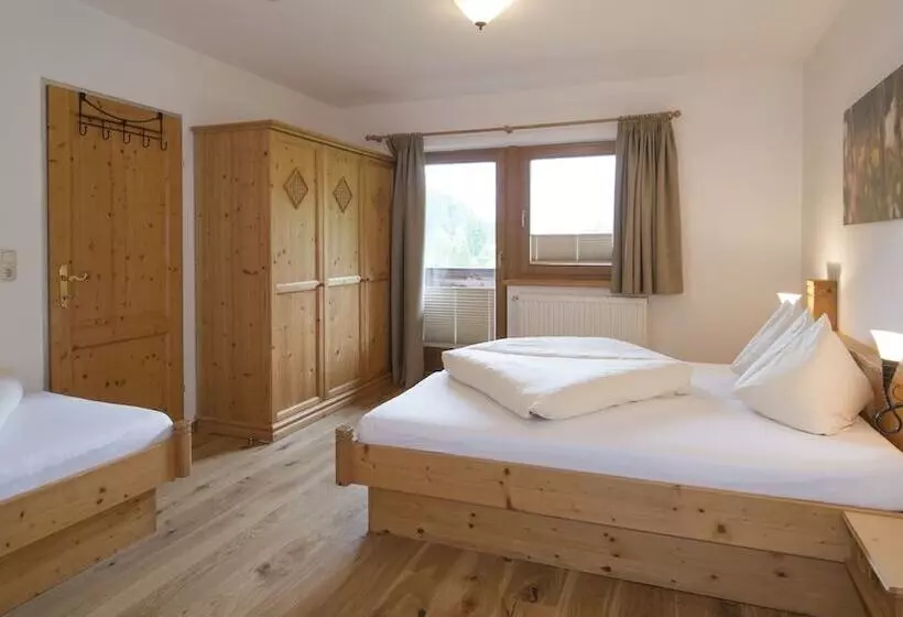 ホテル Ferienappartements Landhof