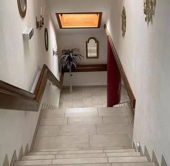 Отель Seehaus Kärnten Inn Mit Direktem Seezugang Und E Ladestation