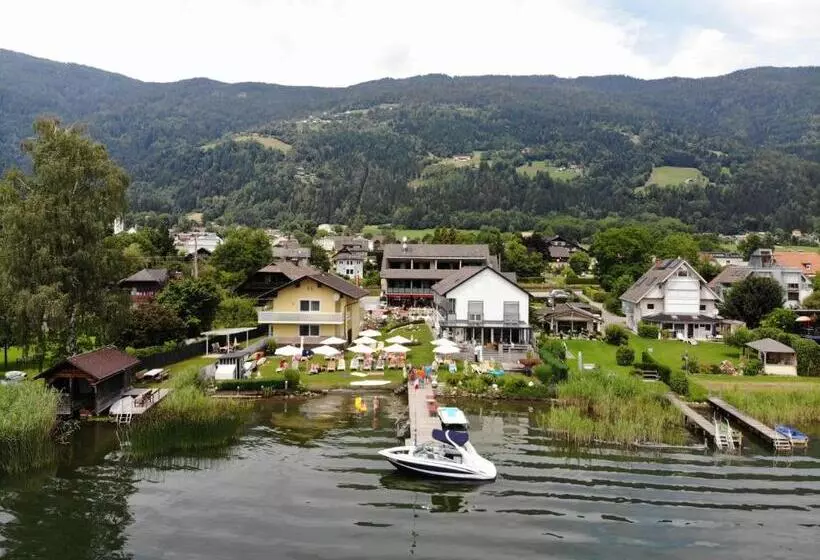 Отель Seehaus Kärnten Inn Mit Direktem Seezugang Und E Ladestation