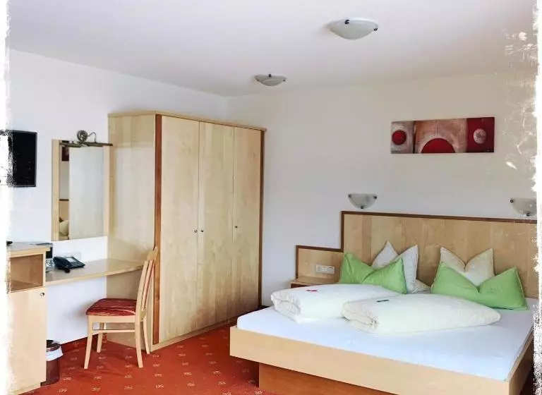 هتل Garni Alpendiamant