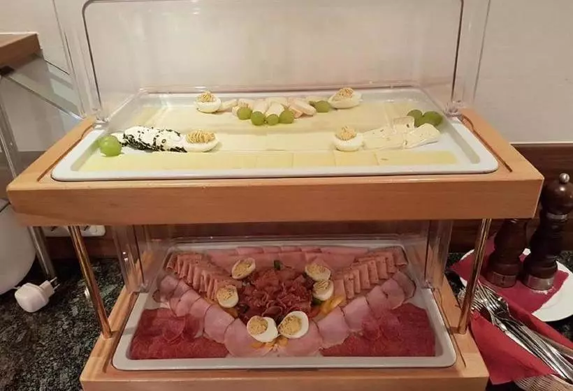 هتل Garni Alpendiamant