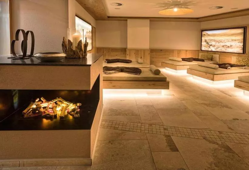 Отель Jennys Schlössl