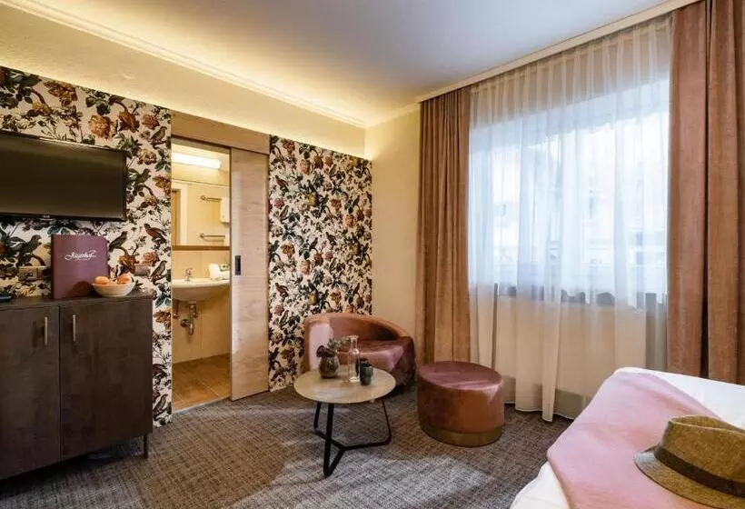 Hotel Jägerhof Und Jagdhaus