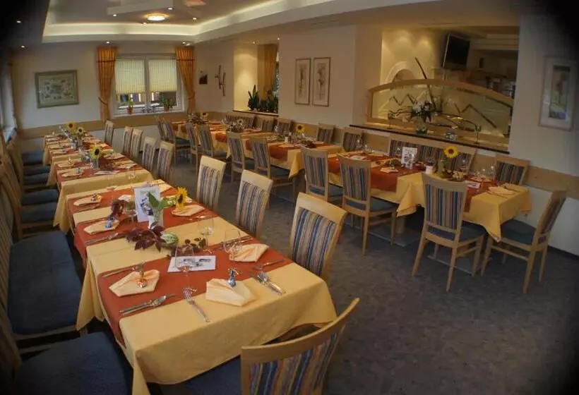 בית מלון כפרי Sonneck