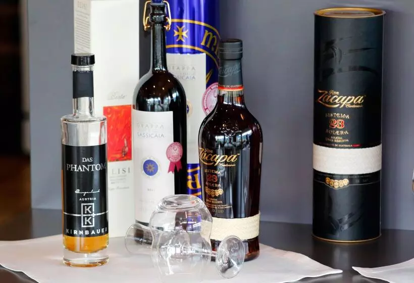 Отель Zum Senner Suites Zillertal