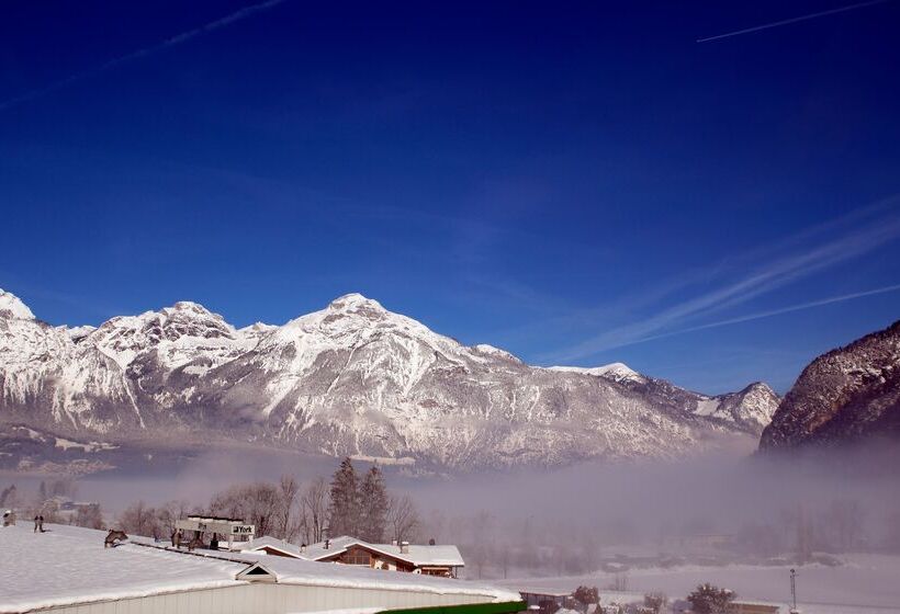 호텔 Zum Senner Suites Zillertal