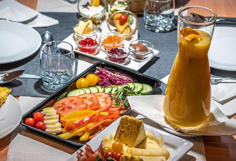 فندق Tia Monte Nauders