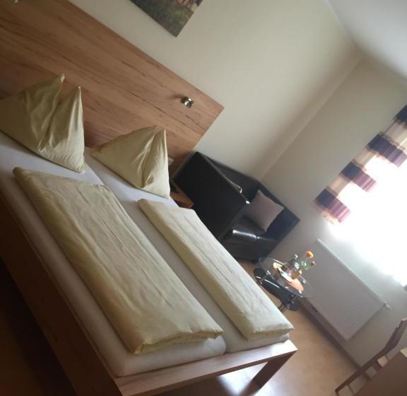 بنسيون Gasthaus Hotel Feldschlange