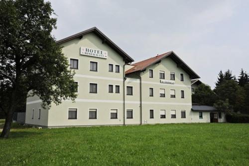 بنسيون Gasthaus Hotel Feldschlange