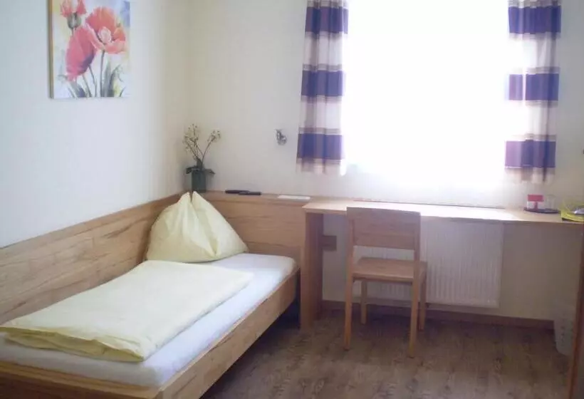 Пансион Gasthaus Hotel Feldschlange