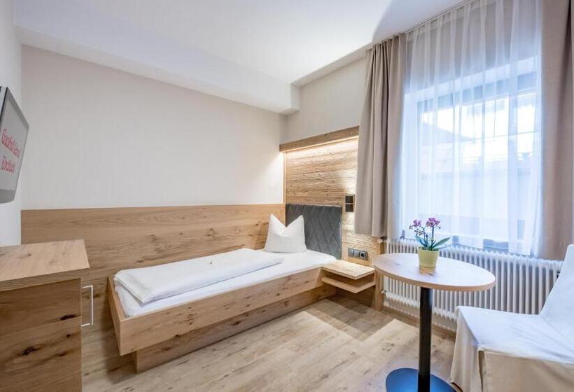 膳宿费 Gasthof Schroll