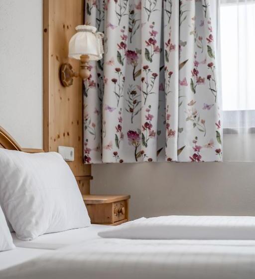 膳宿费 Gasthof Schroll