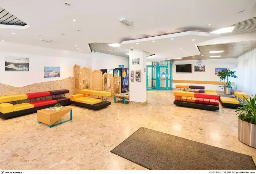 پانسیون Jugendgästehaus Linz