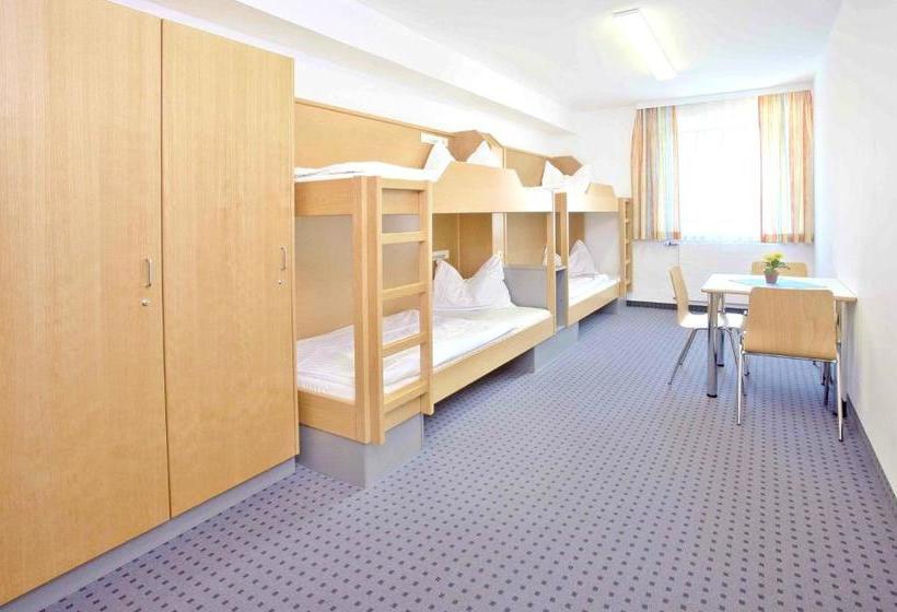 פנסיון Jugendgästehaus Linz