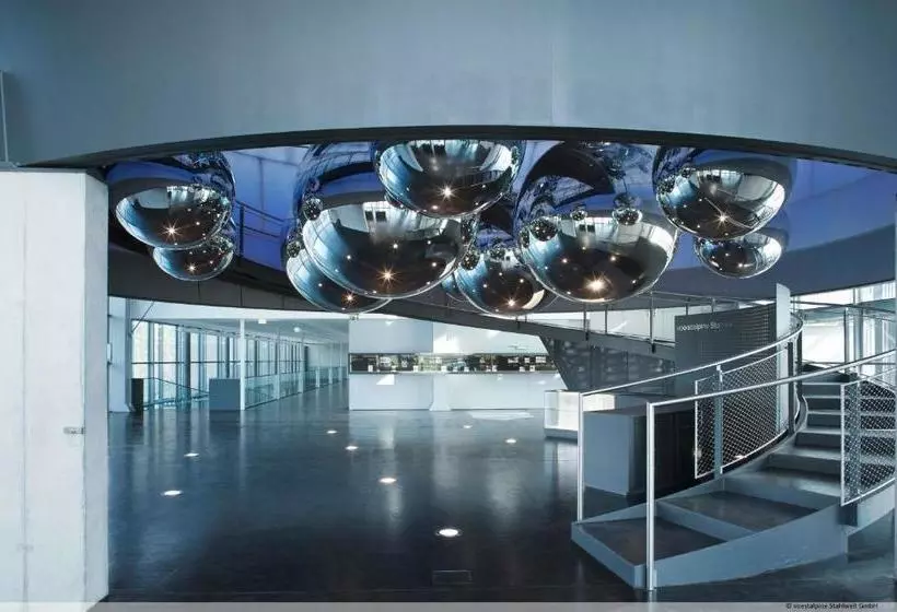 پانسیون Jugendgästehaus Linz