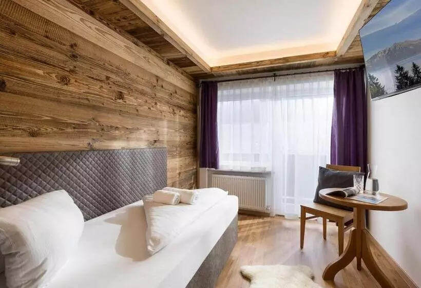 Tennenwirt Hotel & Guesthouse