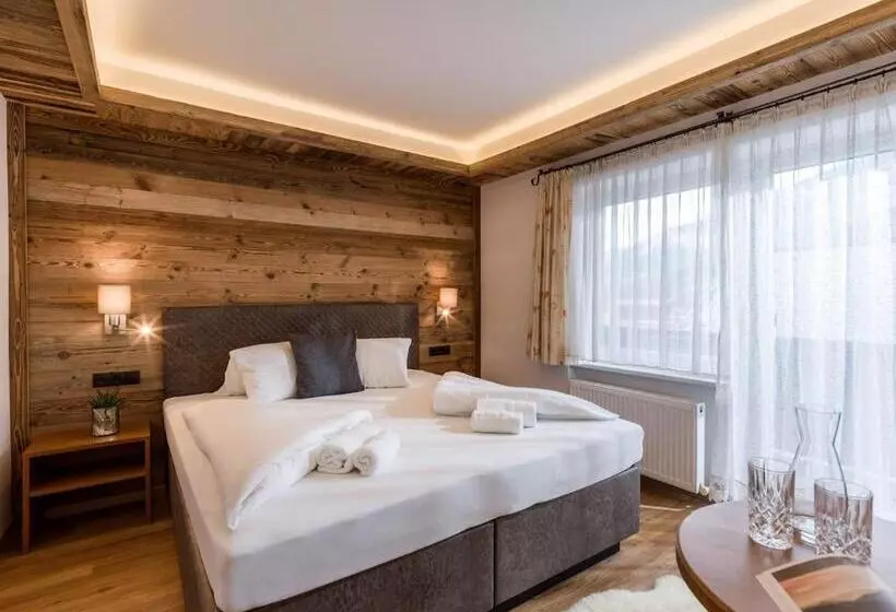 Tennenwirt Hotel & Guesthouse