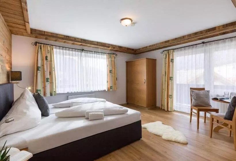 Tennenwirt Hotel & Guesthouse