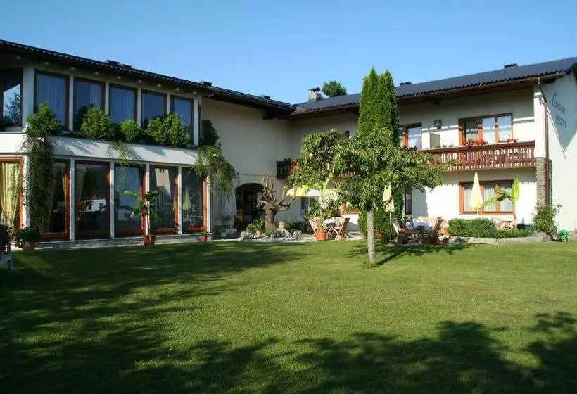 Garni Landhaus Servus