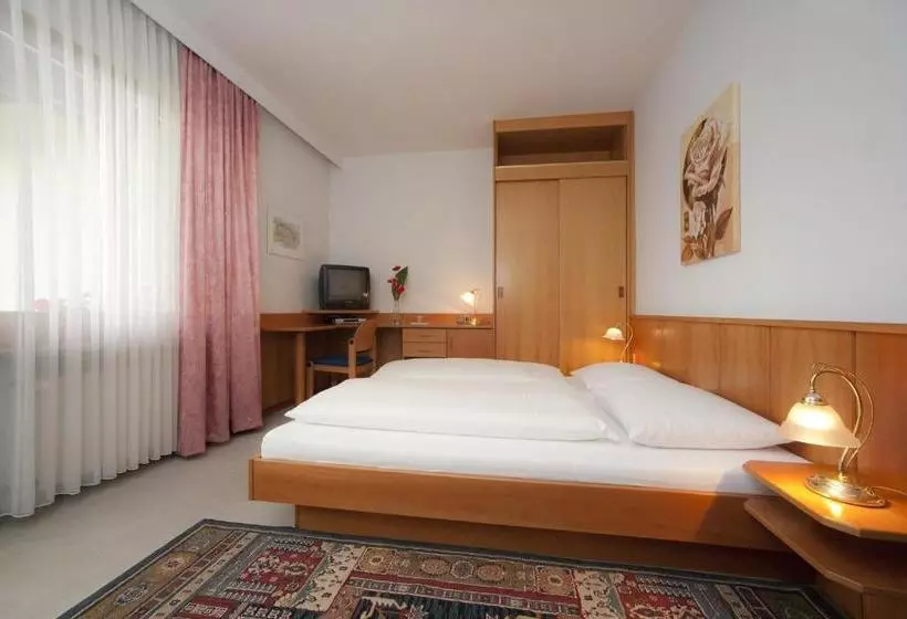 Garni Landhaus Servus