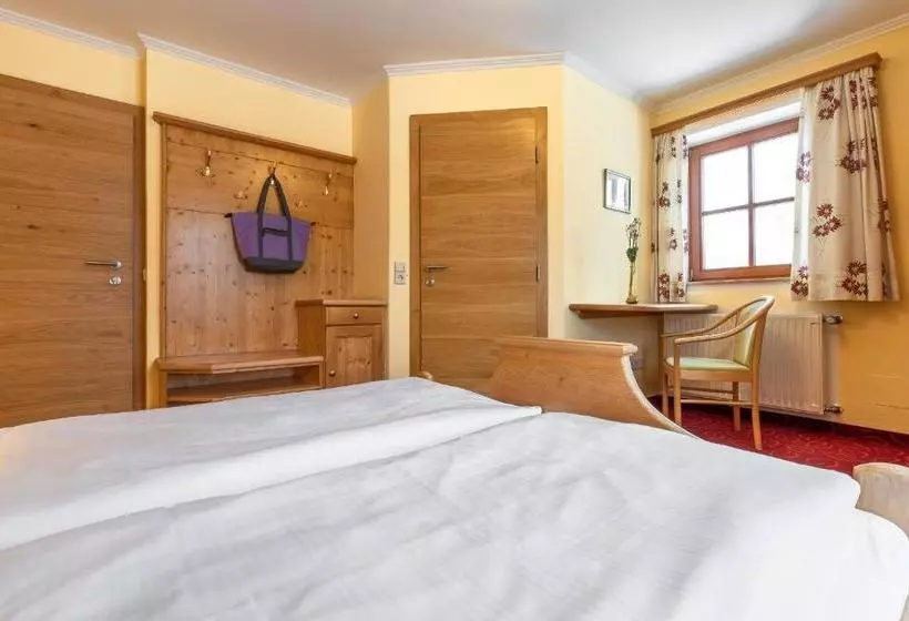 住宿加早餐 Pension Antonia