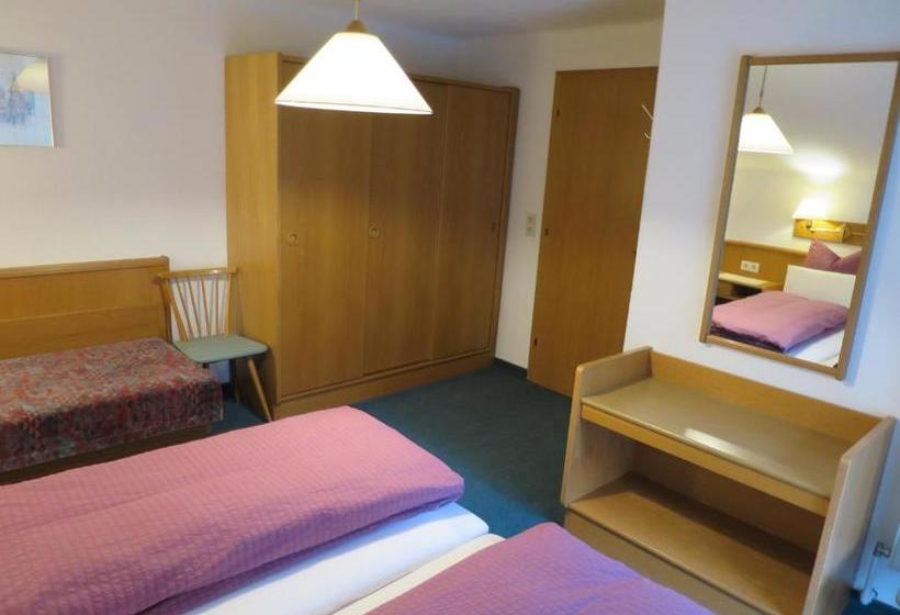 민박 Haus Weber-hafele Pension