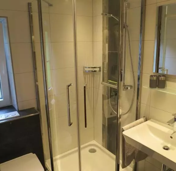 住宿加早餐  Haus Weber-hafele Pension