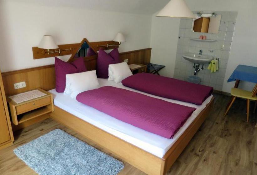 민박 Haus Weber-hafele Pension