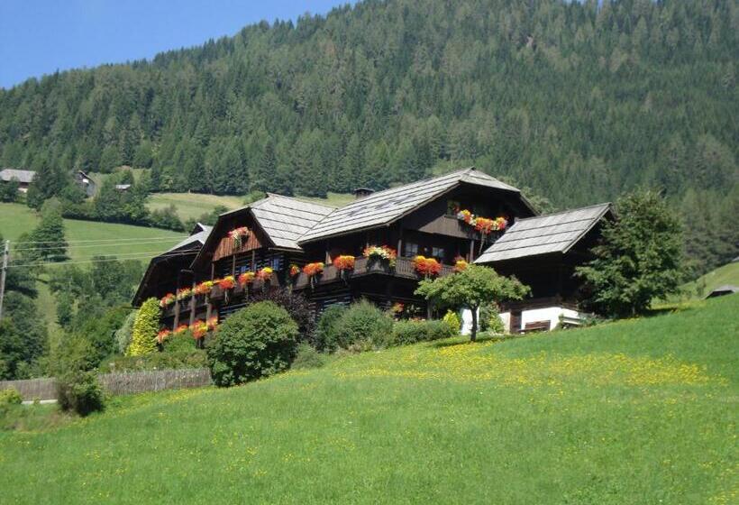 مبيت وإفطار Krönhof