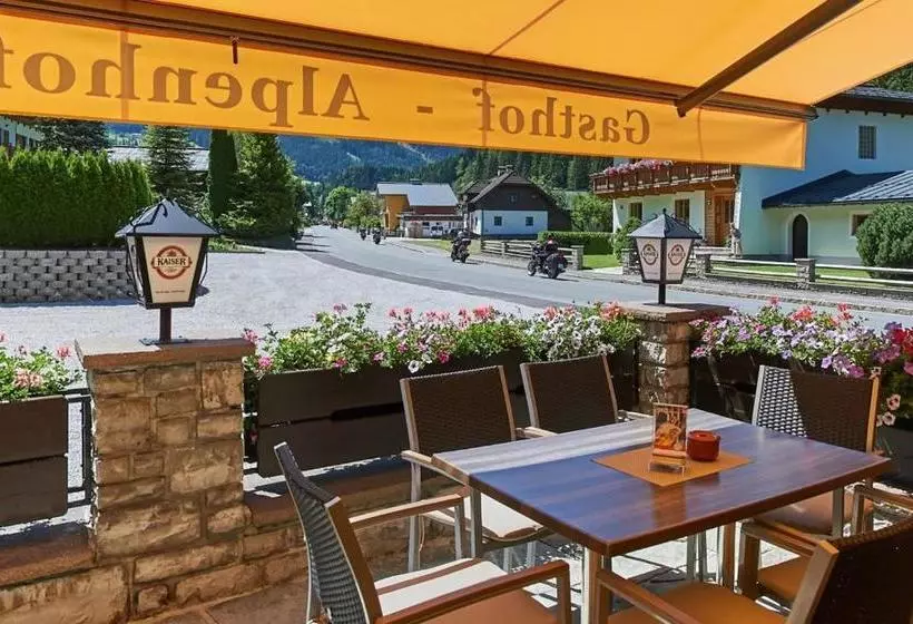 ホテル Alpenhof Annaberg