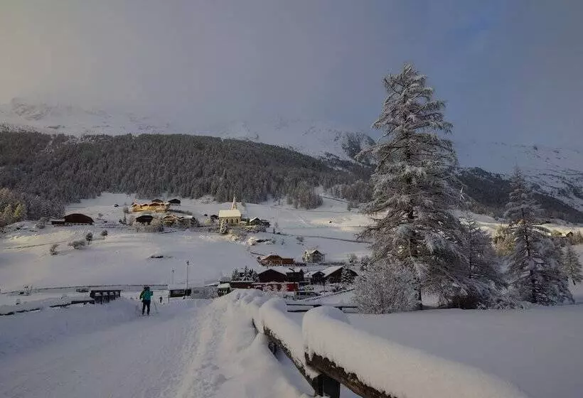 Отель Alpenrast