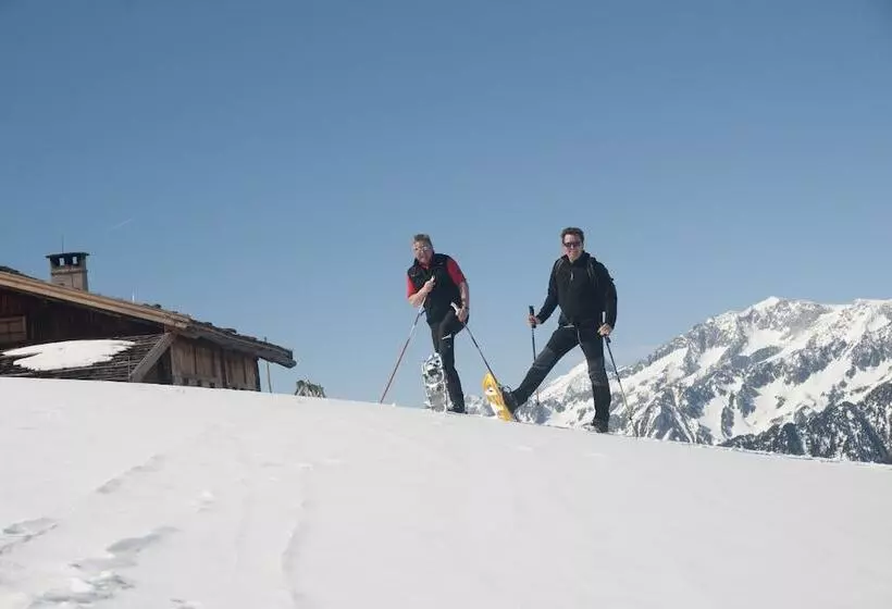 Отель Alpenrast